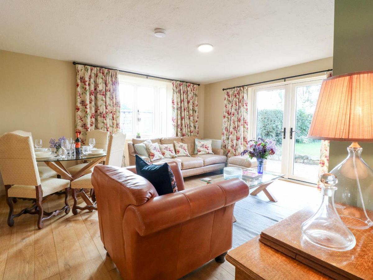 Bluebell Cottage Rugeley Bagian luar foto
