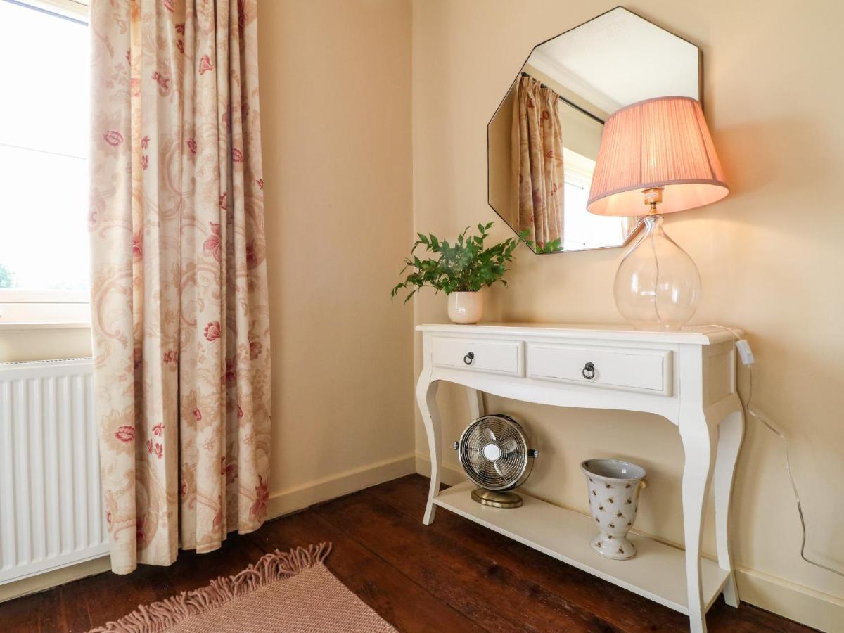 Bluebell Cottage Rugeley Bagian luar foto